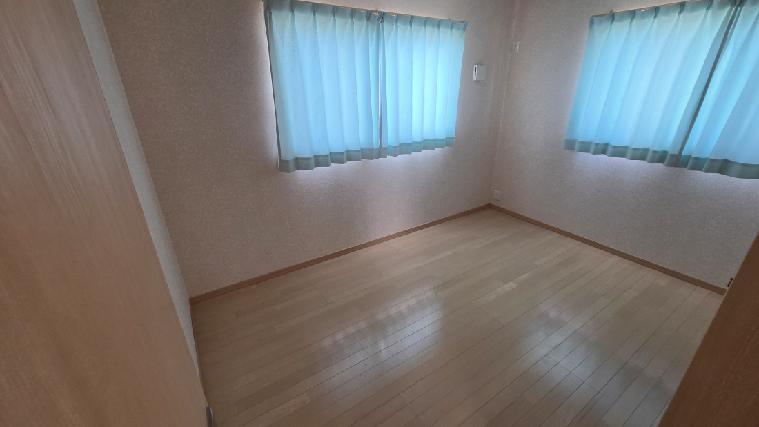  2F6���̂�������