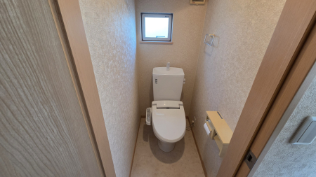  1F�̃g�C���ł���